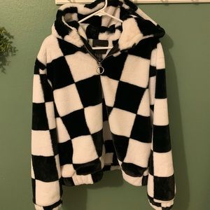 F21 Checkered Pull-Over